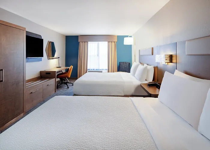 Holiday Inn Express Turlock By Ihg
