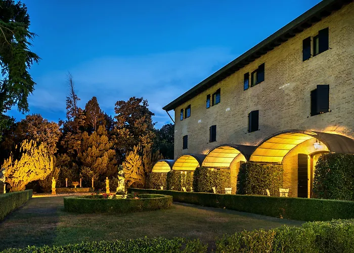 Villa Franceschi Hotel & Resort