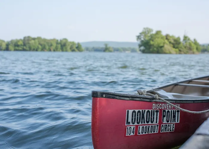 Lookout Point Lakeside Inn