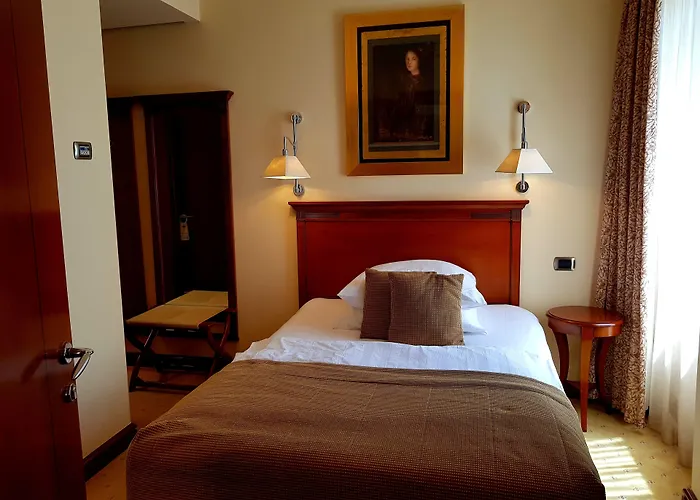 Best Western Premier Hotel Astoria