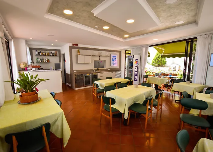 Hotel Condor