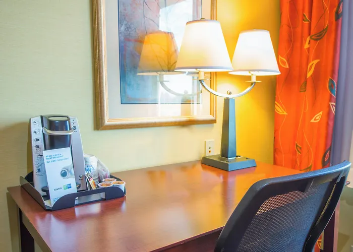 Holiday Inn Express Hotel & Suites Richland