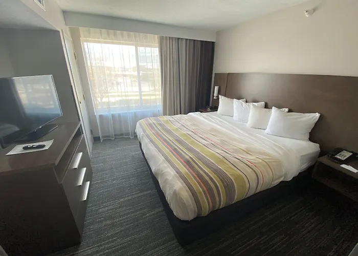 Country Inn & Suites By Radisson, Council Bluffs, Ia