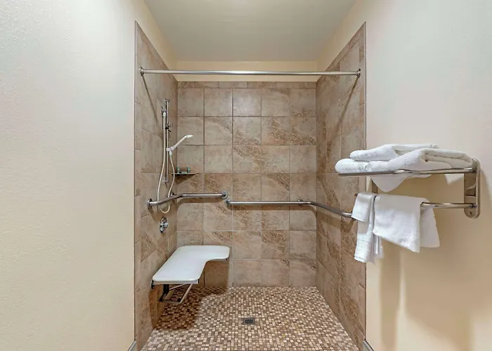 Best Western Pineywoods Inn