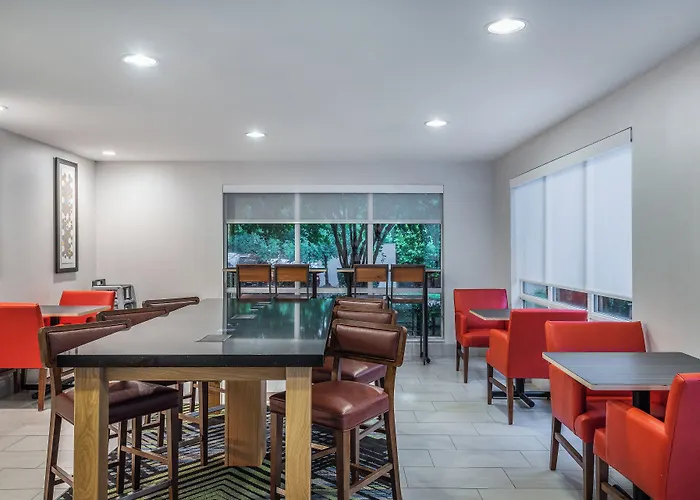 Holiday Inn Express Chapel Hill By Ihg