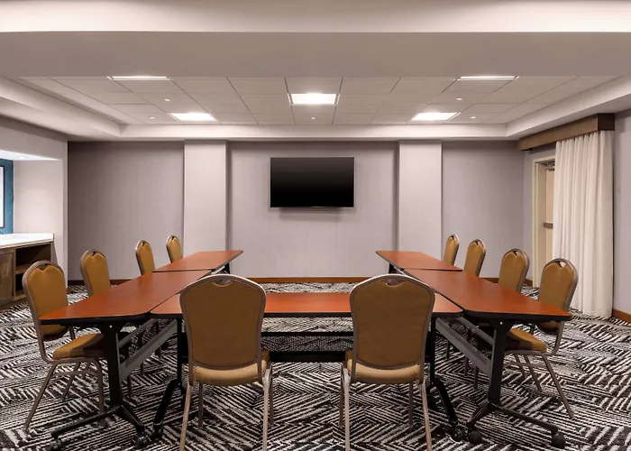 Hyatt Place Chantilly Dulles Airport South
