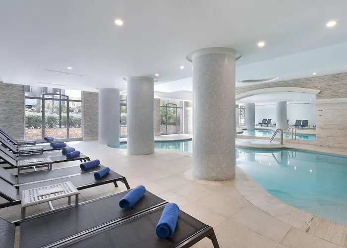 Maritim Antonine Hotel & Spa