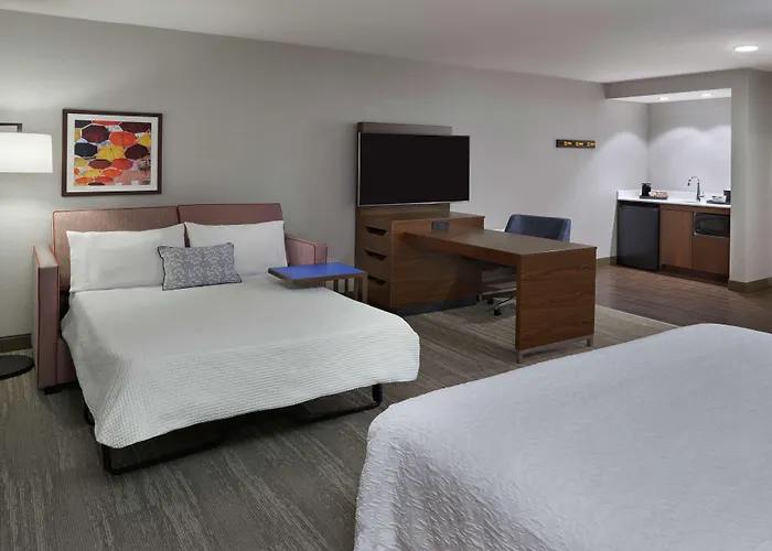 Hampton Inn & Suites Montreal-Dorval
