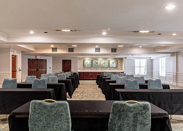 Hampton Inn & Suites Charleston-West Ashley