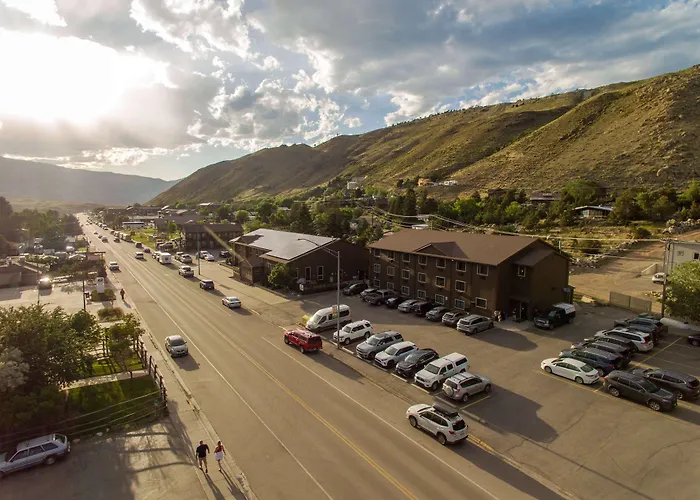 Super 8 By Wyndham Gardiner/Yellowstone Park Area