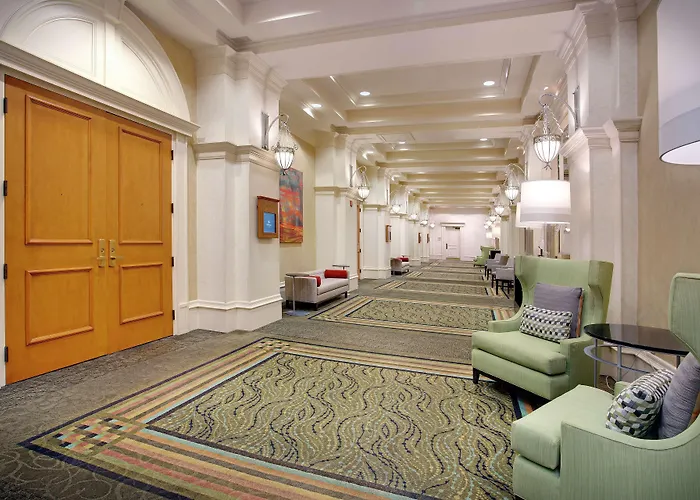 Hilton Naples
