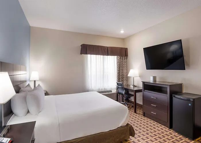 Surestay Plus Hotel By Best Western Coralville Iowa City