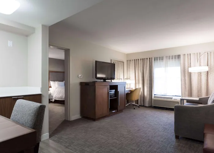 Hampton Inn&Suites Dallas DFW Airport North Grapevine