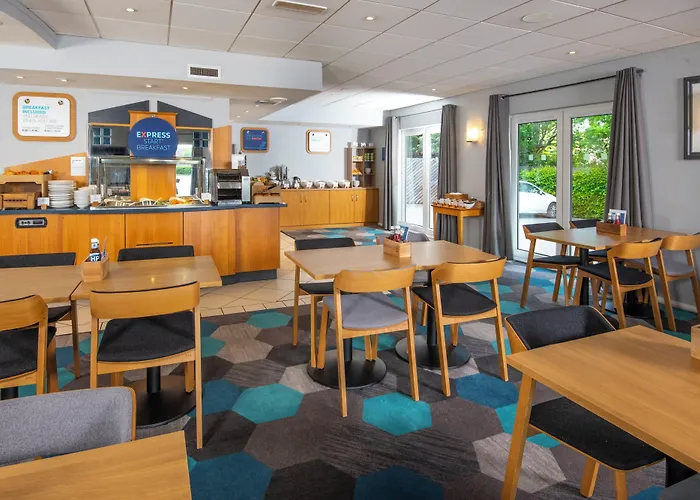 Holiday Inn Express Peterborough By Ihg