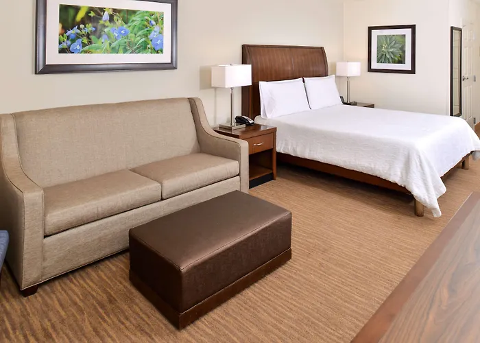 Hilton Garden Inn Addison