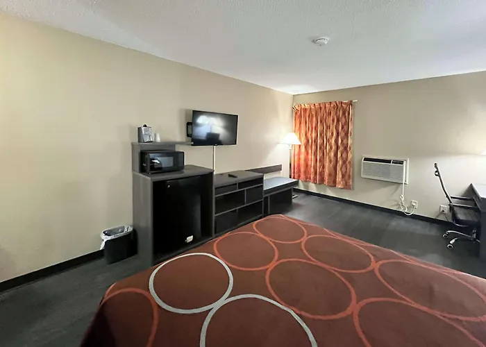 Motel 6 Litchfield, Il