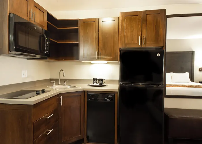 Oxford Suites Pendleton