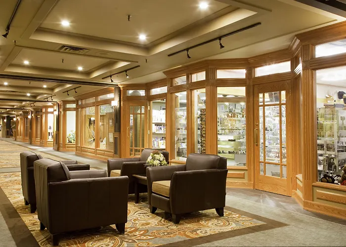 Banff Park Lodge