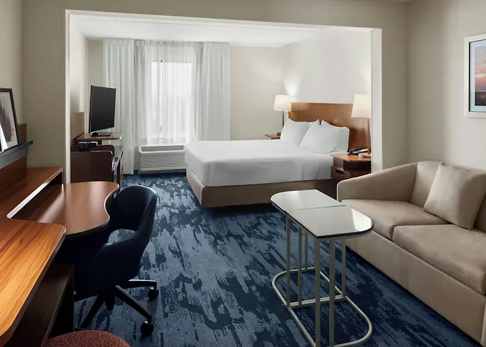 Fairfield Inn & Suites By Marriott Lynchburg Liberty University