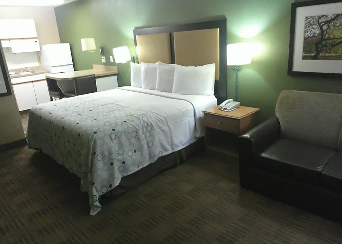 Mainstay Suites Washington Dulles Airport