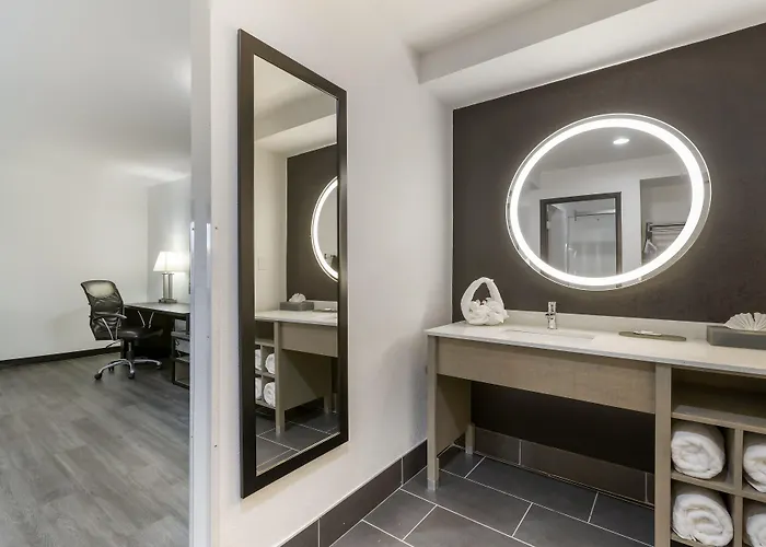 La Quinta By Wyndham Des Moines West Clive
