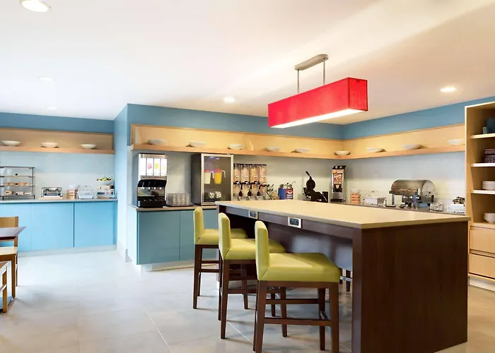 Country Inn & Suites By Radisson, Jackson, Tn