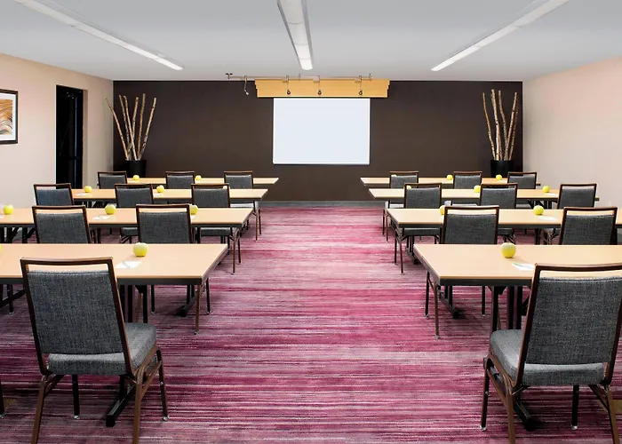 Courtyard By Marriott Portland Hillsboro