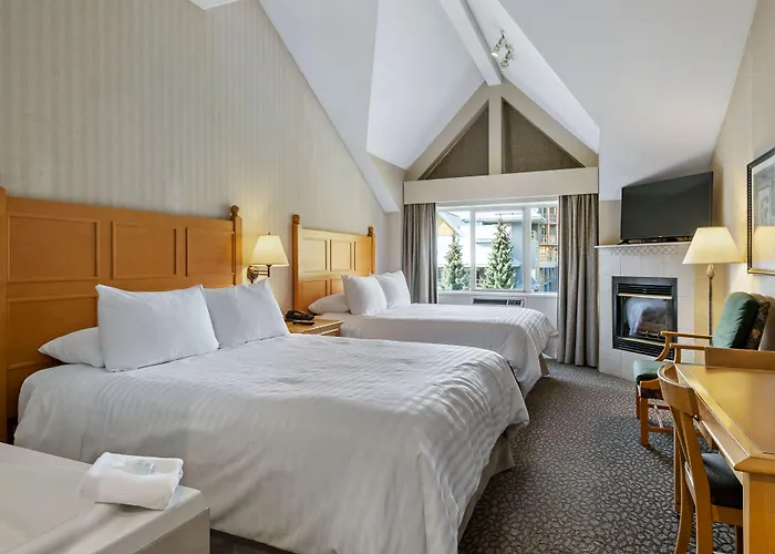 Pinnacle Hotel Whistler