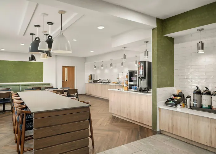 Fairfield Inn & Suites Mt. Pleasant