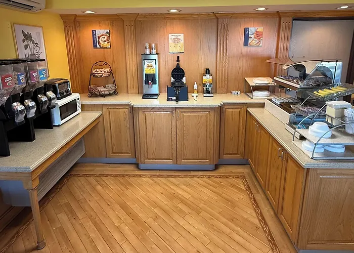 Horse Creek Inn