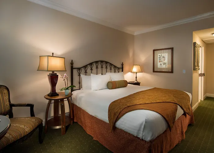The Monterey Hotel