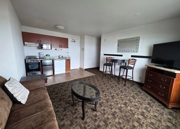 Seagrass Oceanfront Inn