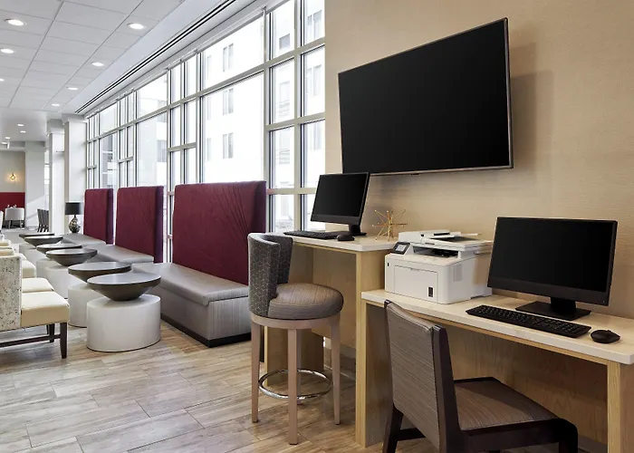 Sheraton Richmond Airport Hotel