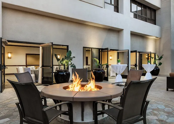 Marriott Riverside At The Convention Center