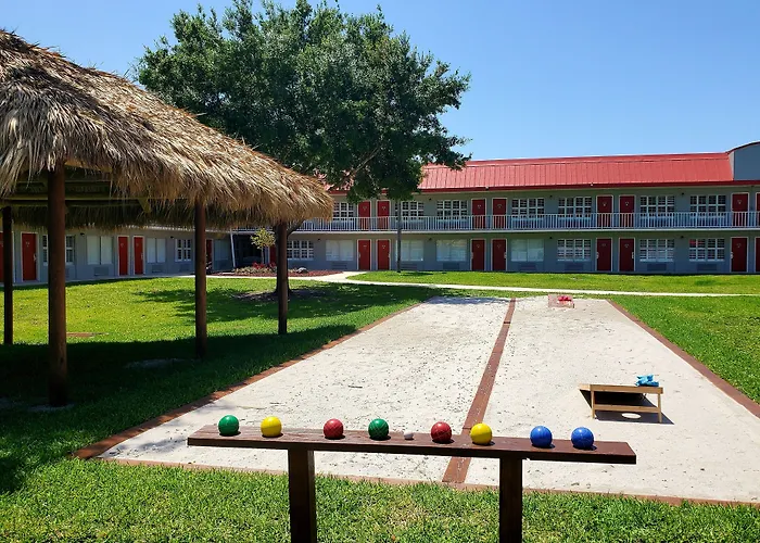 Vero Beach Inn & Suites Vero Beach I-95 (Adults Only)
