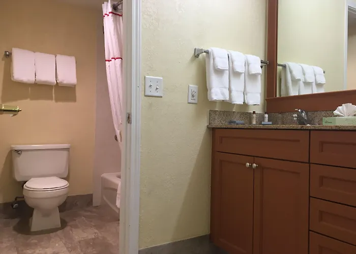 Birch Hill Suites Grand Rapids