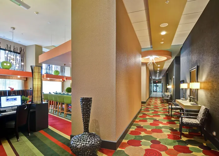 Hampton Inn & Suites Crabtree