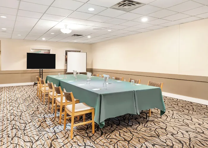 Days Inn By Wyndham Nanaimo