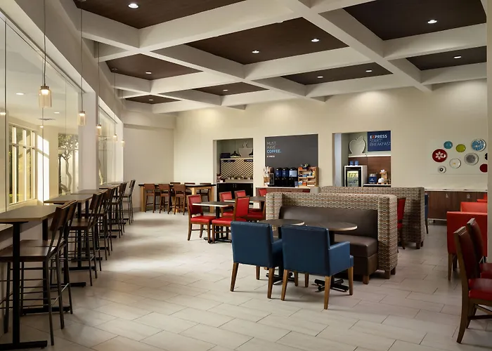 Holiday Inn Express Hotel & Suites Irving Dfw Airport North By Ihg