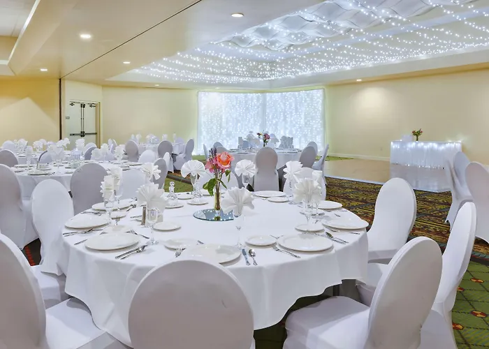 Doubletree By Hilton Holland