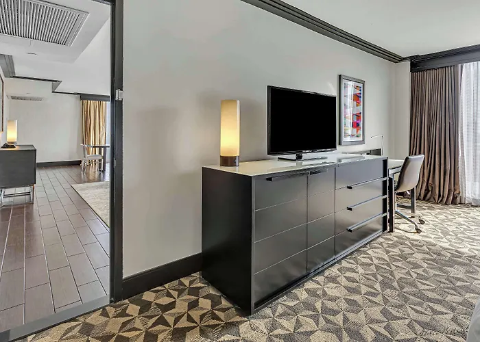 Hilton Miami Downtown