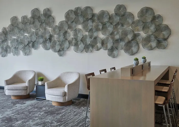 Delta Hotels By Marriott Detroit Novi
