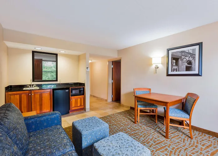 Hampton Inn Hendersonville
