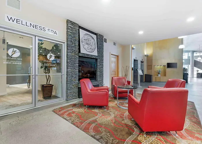 Best Western Plus Kelowna Hotel&Suites
