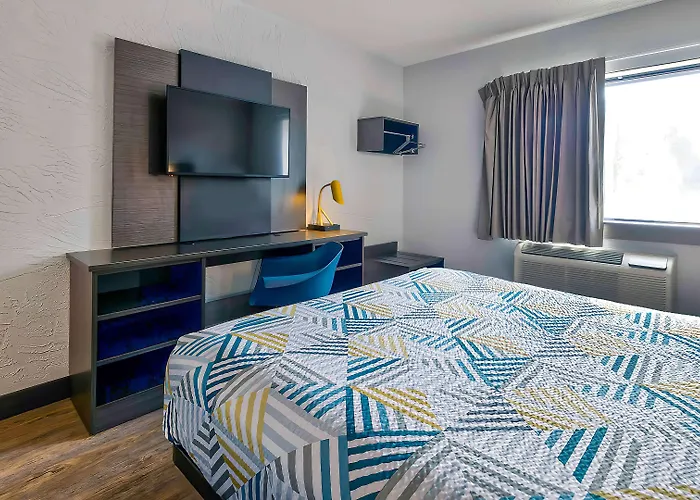 Motel 6-Milwaukee, Wi - Glendale