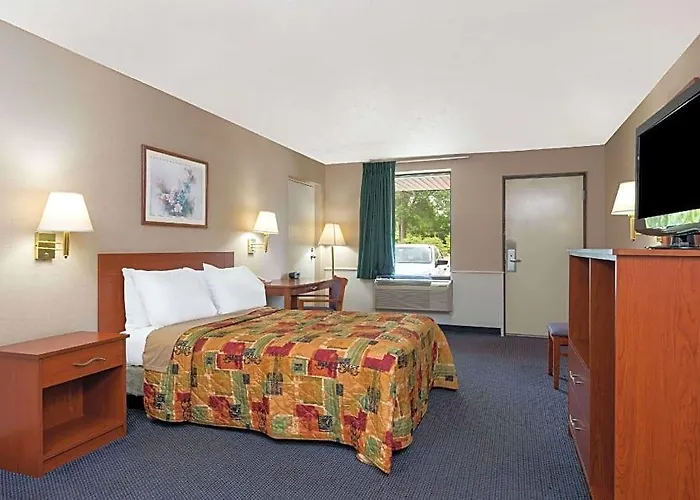 Knights Inn Elizabethtown