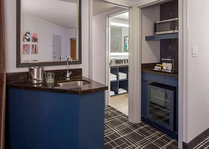 Doubletree Suites By Hilton Salt Lake City