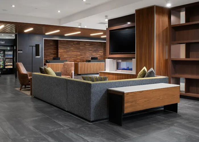 Courtyard By Marriott Edina Bloomington