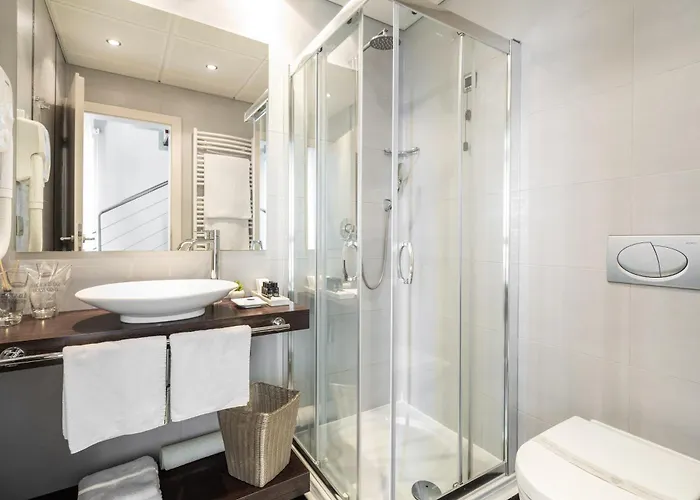 Boutique Hotel Adoral