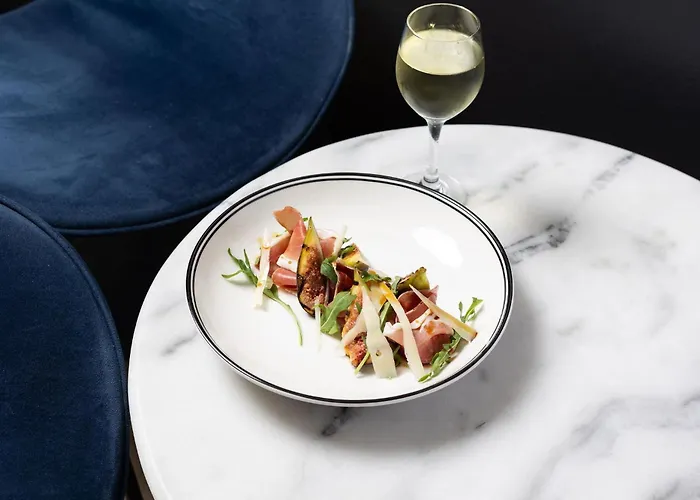 Crowne Plaza Canberra By Ihg